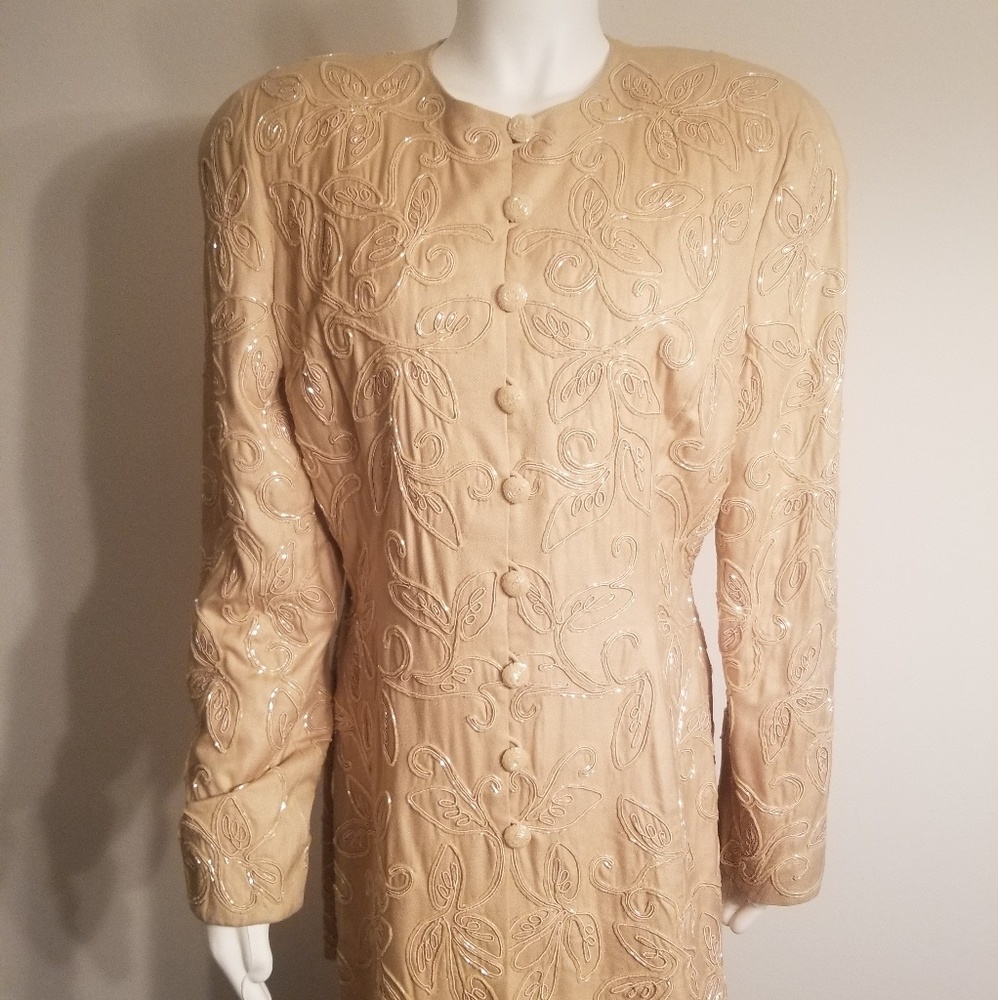 Carmen Marc Valvo Beaded 100% Silk 2-Piece Suit